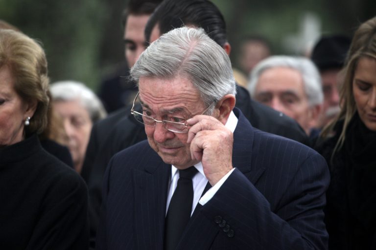 τέως βασιλιάς Κωνσταντίνος