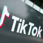 Συμμορία παγίδευε άνδρες μέσω TikTok και τους κρατούσε όμηρους σε διαμέρισμα για εκβιασμούς και ληστείες