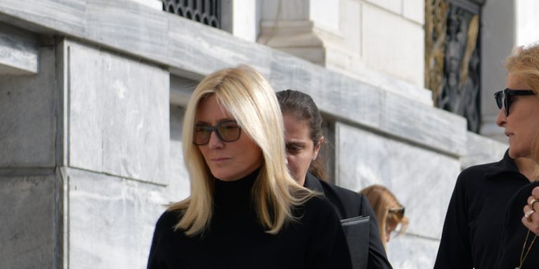 Η Μαρί Σαντάλ φωτογραφίζει τα αγαπημένα της πρόσωπα