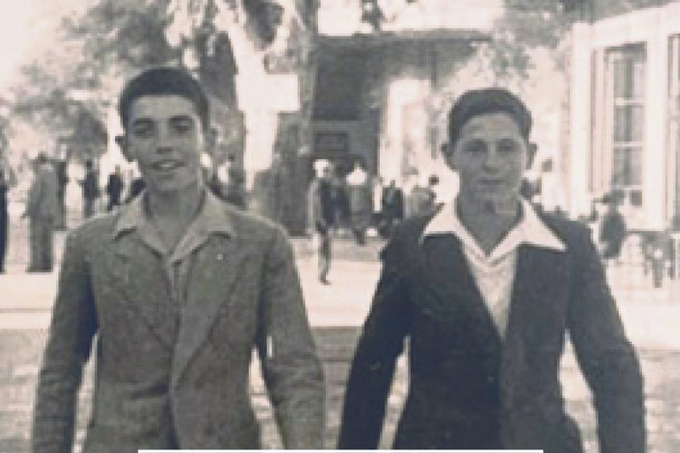 Βασίλης Αθαν. Καλαντζής: Η ζωή στην Κόρινθο του 20ού αιώνα