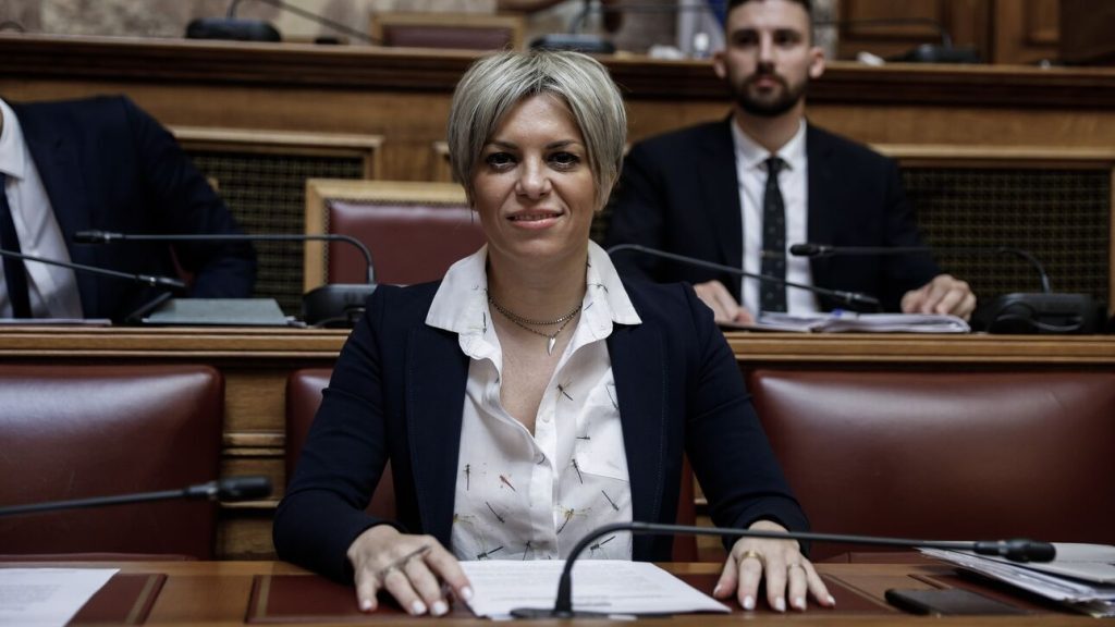 ΝΔ: Τι θα συμβεί με την υποψηφιότητα της Σοφίας Νικολάου στην Εύβοια – Τι είπε ο κυβερνητικός 