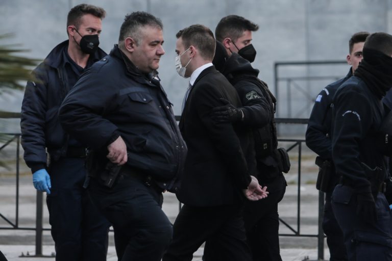 Δολοφονία Καρολάιν: Στην Ευελπίδων ο Μπάμπης Αναγνωστόπουλος – Θέλει να σπάσει τα ισόβια
