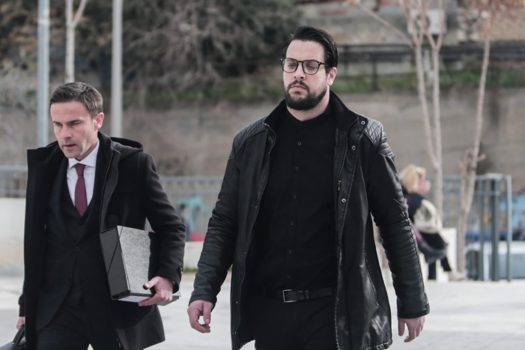 Μάνος Δασκαλάκης: Νέα ζωή και πρόσληψη σε γνωστή αλυσίδα καταστημάτων στην Αθήνα [Βίντεο]