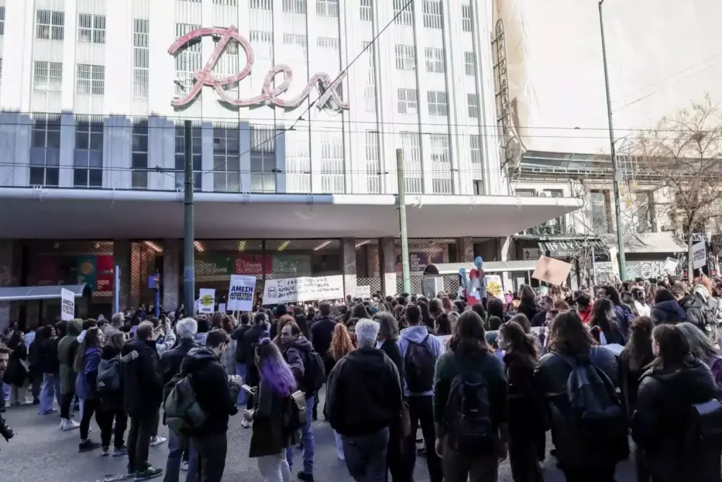 Κλιμακώνουν τις κινητοποιήσεις οι καλλιτέχνες – Νέα 24ωρη απεργία την Τετάρτη