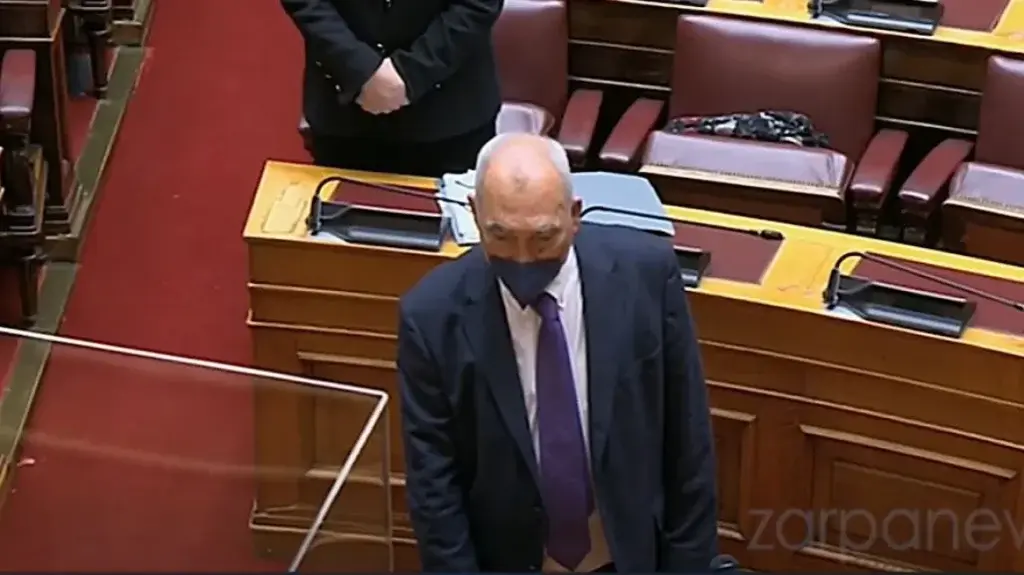 Oρκίστηκε βουλευτής ο Γιάννης Κασσελάκης – Στη θέση του Μανούσου Βολουδάκη