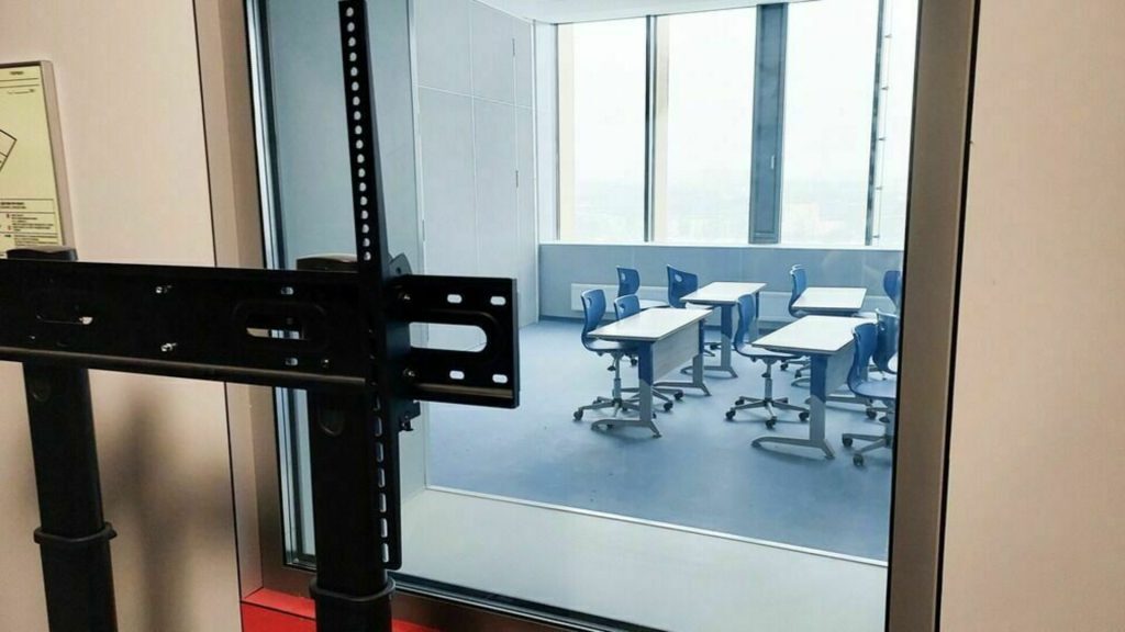 Καζακστάν: Έφηβος επιτέθηκε με τσεκούρι σε συμμαθητές του μες στο σχολείο