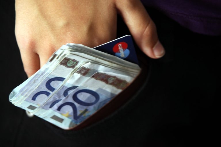 παραοικονομία