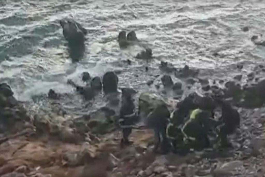 Συναγερμός στη Μυτιλήνη: Νέο ναυάγιο με μετανάστες – 5 νεκροί τουλάχιστον – Σε εξέλιξη επιχείρηση διάσωσης [βίντεο]