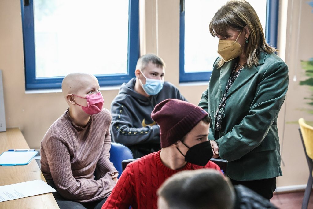 Κατερίνα Σακελλαροπούλου: «Ο παιδικός καρκίνος δεν είναι αήττητος»