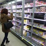 Μόνιμη μείωση τιμής: Τα 1.100 έφτασαν τα προϊόντα στην πρωτοβουλία – Σκρέκας: Η μάχη με την ακρίβεια συνεχίζεται