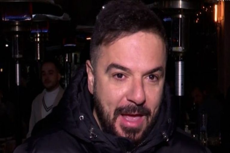 Τριαντάφυλλος