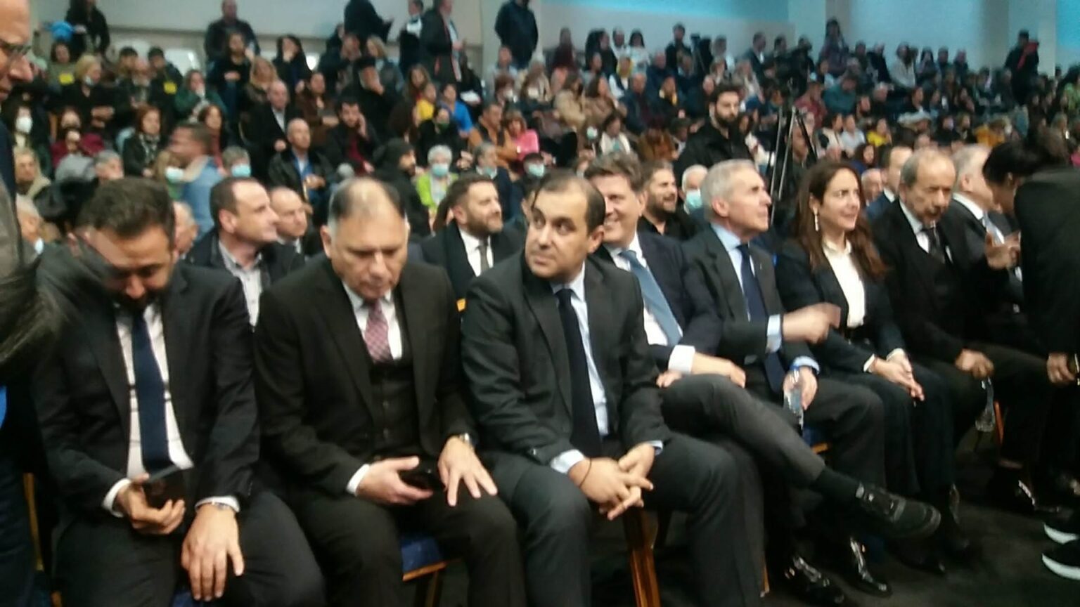 Εσωτερική εικόνα άρθρου