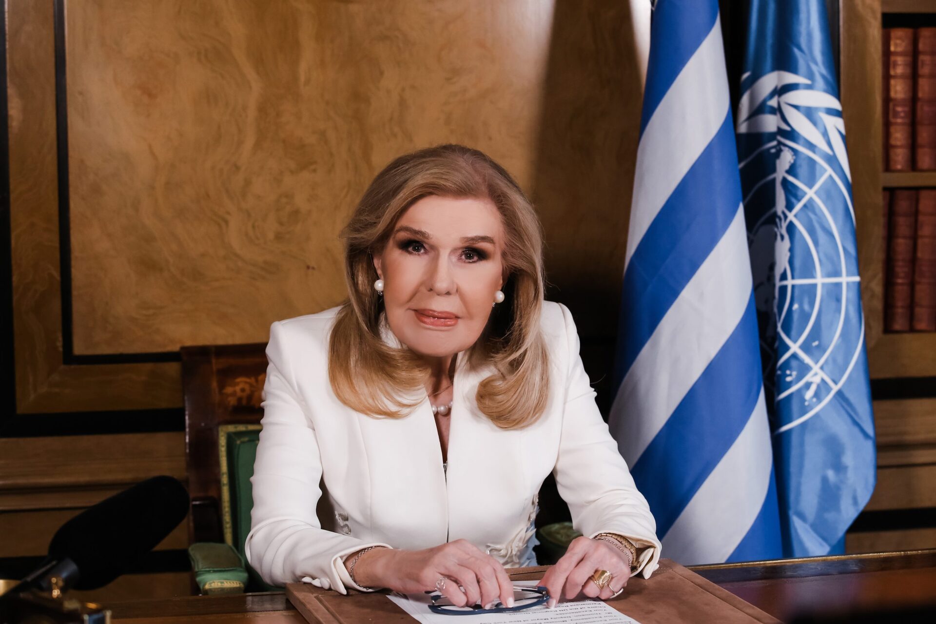 Εσωτερική εικόνα άρθρου