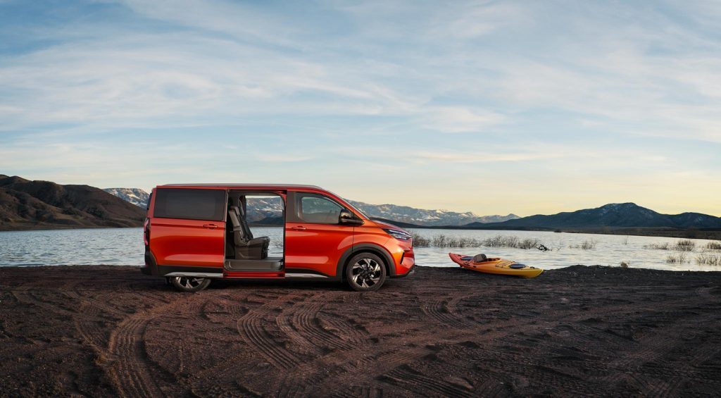 Ford: Τα Transit Custom και Tourneo Custom ήρθαν στην Ελλάδα
