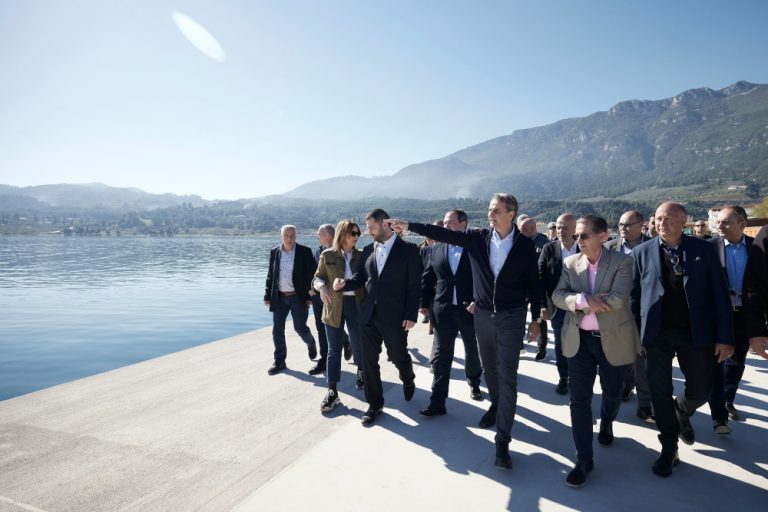 Περιοδεία Μητσοτάκη στη Φθιώτιδα: Ενημερώθηκε για τα έργα στο λιμάνι του Αγ. Κωνσταντίνου