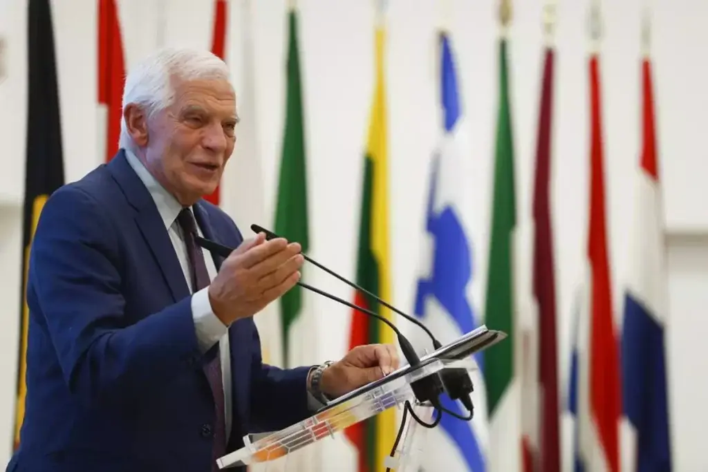 Ζοζέπ Μπορέλ: Βελτίωση παρουσιάζουν οι σχέσεις με την Ρωσία