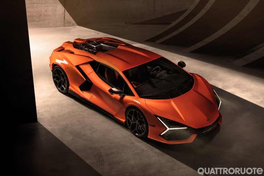Αποκλειστικό: Αυτή είναι η νέα Lamborghini Revuelto!