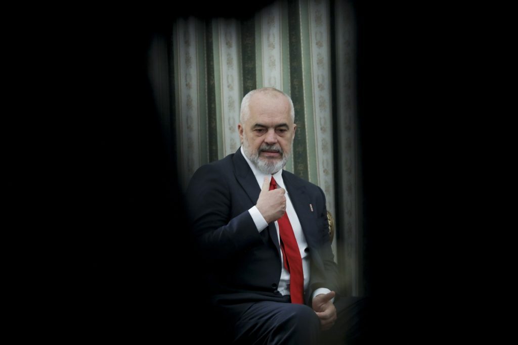 Αλβανία: «Καρφιά» Ράμα στην ελληνική κυβέρνηση για τη στήριξη στον Μπελέρη – «Η ελληνική μειονότητα 
