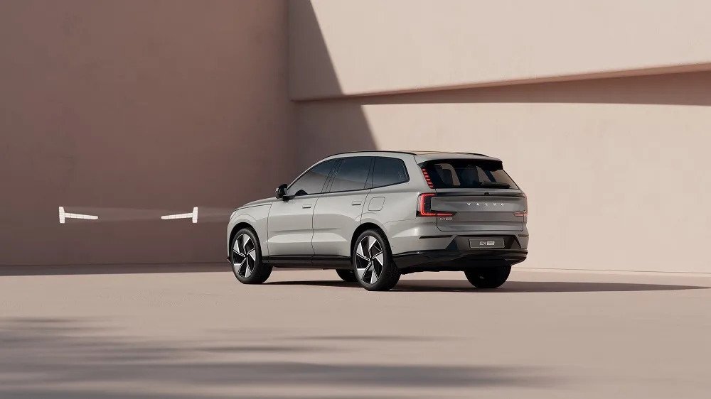 Volvo XC90: Η ασφάλεια στο επίκεντρο