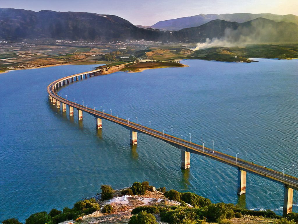 Κυκλοφορία stop στην επικίνδυνη γέφυρα των Σερβίων