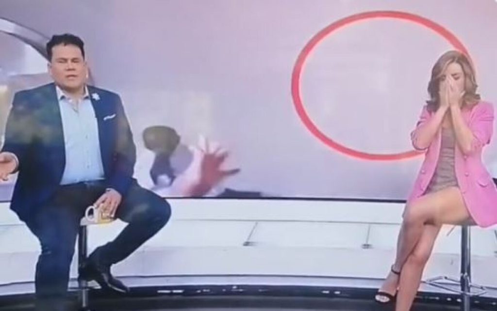 Κολομβία: Σοκ στο πλατό – Παρουσιάστρια λιποθύμησε κατά τη διάρκεια ζωντανής εκπομπής [Βίντεο]