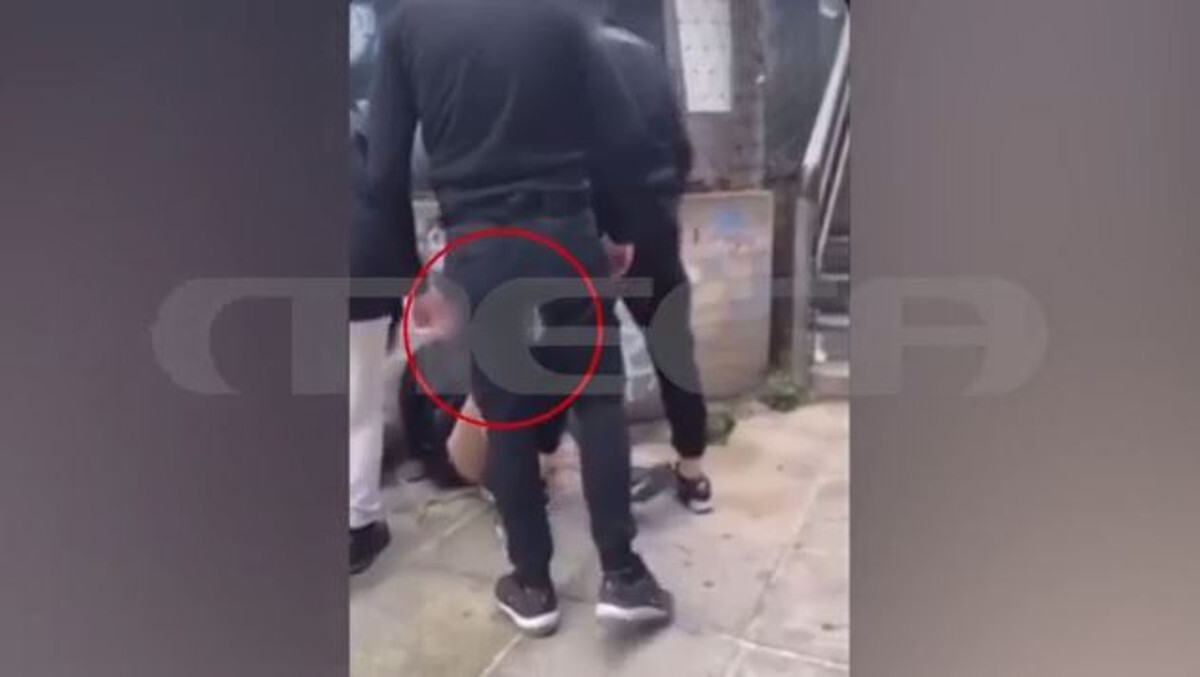 Αττική: Άγριος ξυλοδαρμός 15χρονου έξω από το σχολείο του