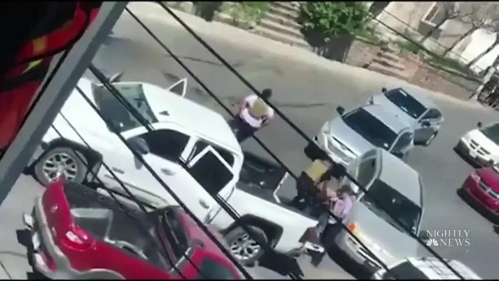 Μεξικό: Ένοπλοι απήγαγαν δημοσιογράφο ενώ επισκεύαζε το μηχανάκι του