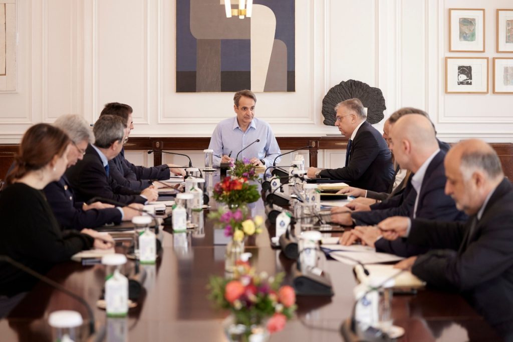 Μύκονος: «Κανείς δεν είναι υπεράνω νόμου» – Τα μέτρα που θα επιβληθούν, μεταβαίνει στο νησί ο Μητσοτάκης