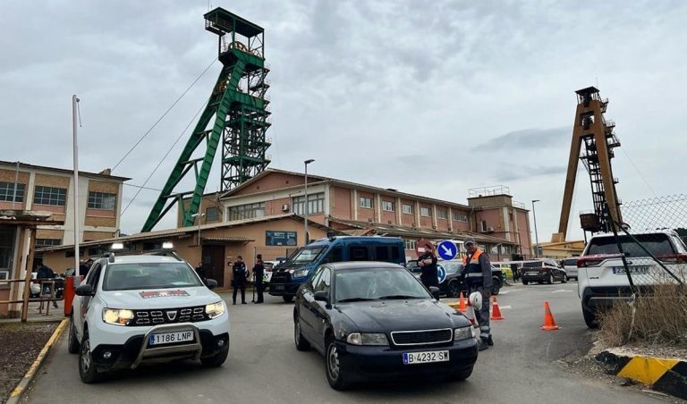 Ισπανία: Τρεις άνθρωποι εγκλωβίστηκαν σε ορυχείο στα 900 μέτρα – «Αγώνας δρόμου» για να σωθούν