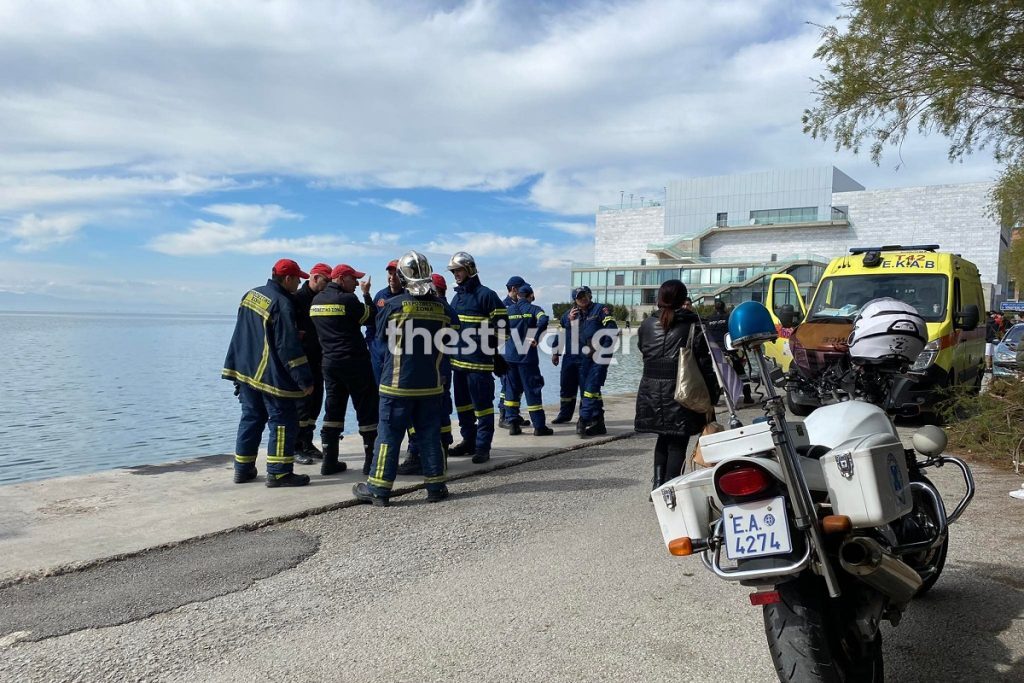 Θεσσαλονίκη: «Τώρα θα δεις» φώναξε, δέθηκε με χειροπέδες και έπεσε στον Θερμαϊκό – Συγκλονίζου