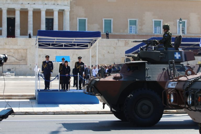 25η Μαρτίου: Κυκλοφοριακές ρυθμίσεις λόγω της Στρατιωτικής παρέλασης στην Αθήνα – Ποιοι δρόμοι κλείνουν