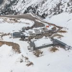 Χειμωνιάτικο σκηνικό στον Παρνασσό – Έπεσαν τα πρώτα χιόνια [βίντεο]