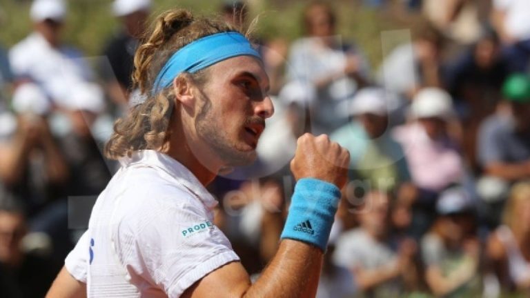 Miami Open: «Όρθιος» και συνεχίζει ο Τσιτσιπάς
