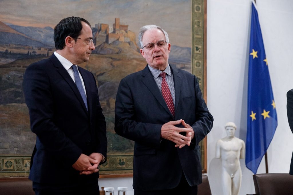 Συνάντηση Τασούλα με Χριστοδουλίδη: «Συμβολίζετε ένα ελπιδοφόρο νέο ξεκίνημα για το πολύπαθο εθνικό 