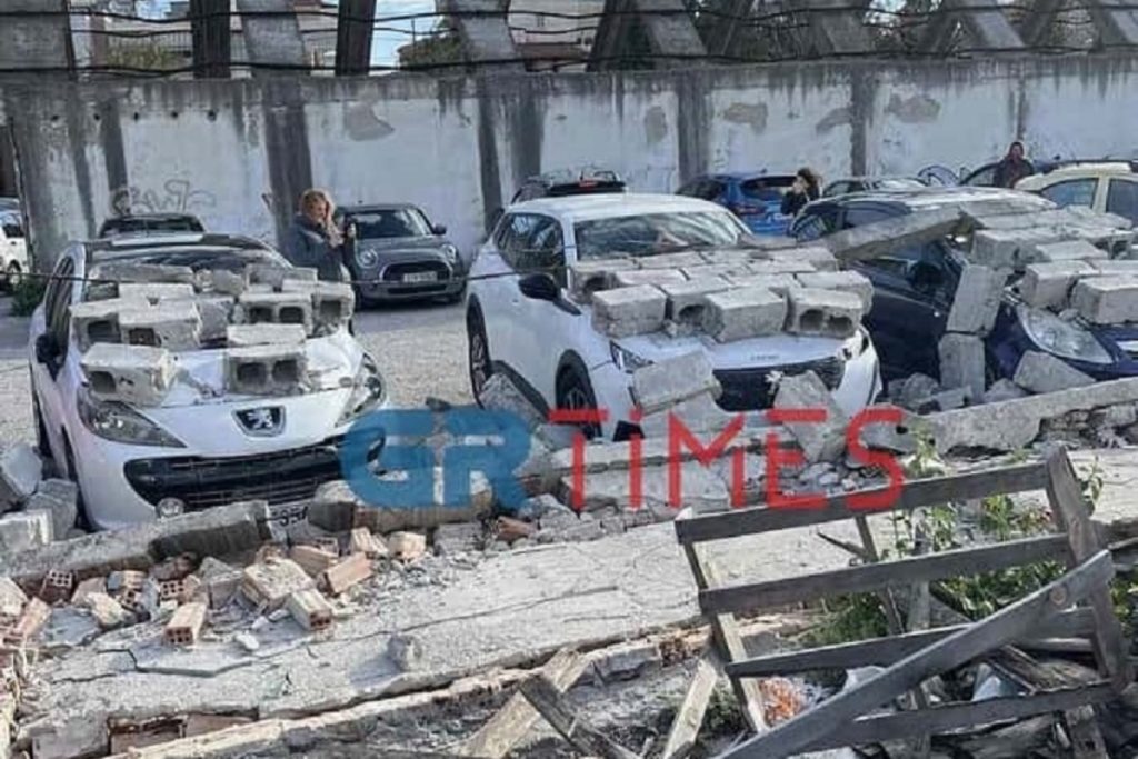 Καιρός: Ο Βαρδάρης έφερε τα πάνω κάτω – Βομβαρδισμένο τοπίο σε Κορδελιό, Καλαμαριά – 9 μ