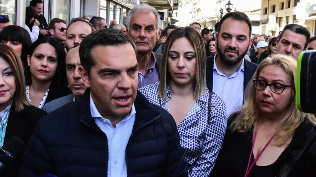 Αποτελέσματα εκλογών 2023: Ο Τσίπρας έχασε ακόμα και στο χωριό του στην Άρτα