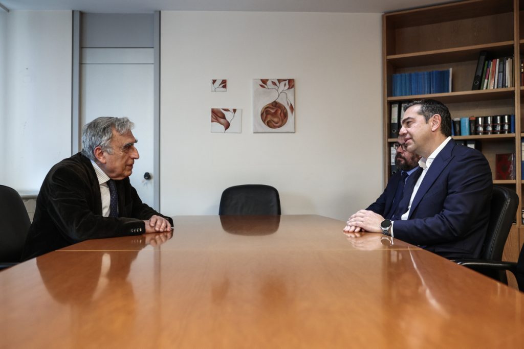 Τσίπρας: Ο κ. Μητσοτάκης οφείλει απαντήσεις για την υπόθεση παρακολούθησης της Αρτεμις Σίφορντ