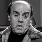 Βασίλης Αυλωνίτης: Η απόπειρα δολοφονίας του επί σκηνής – Πώς κατάφερε να γλιτώσει