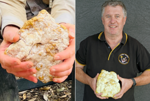 χρυσοθήρας