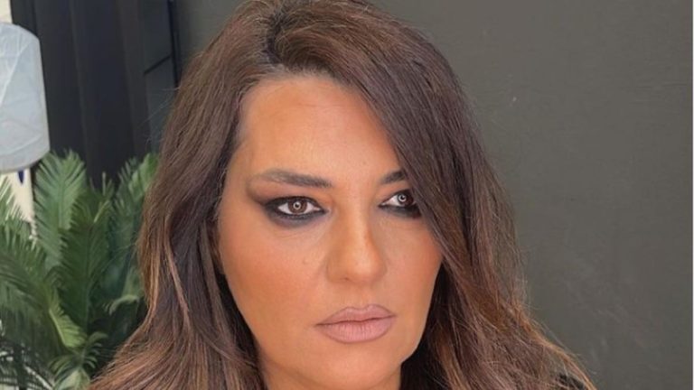 Κατερίνα Ζαρίφη για την τραγωδία στα Τέμπη: «Θα ανοίξω όλα τα φώτα στο σπίτι μου μήπως φανούν μέχρι ψηλά»