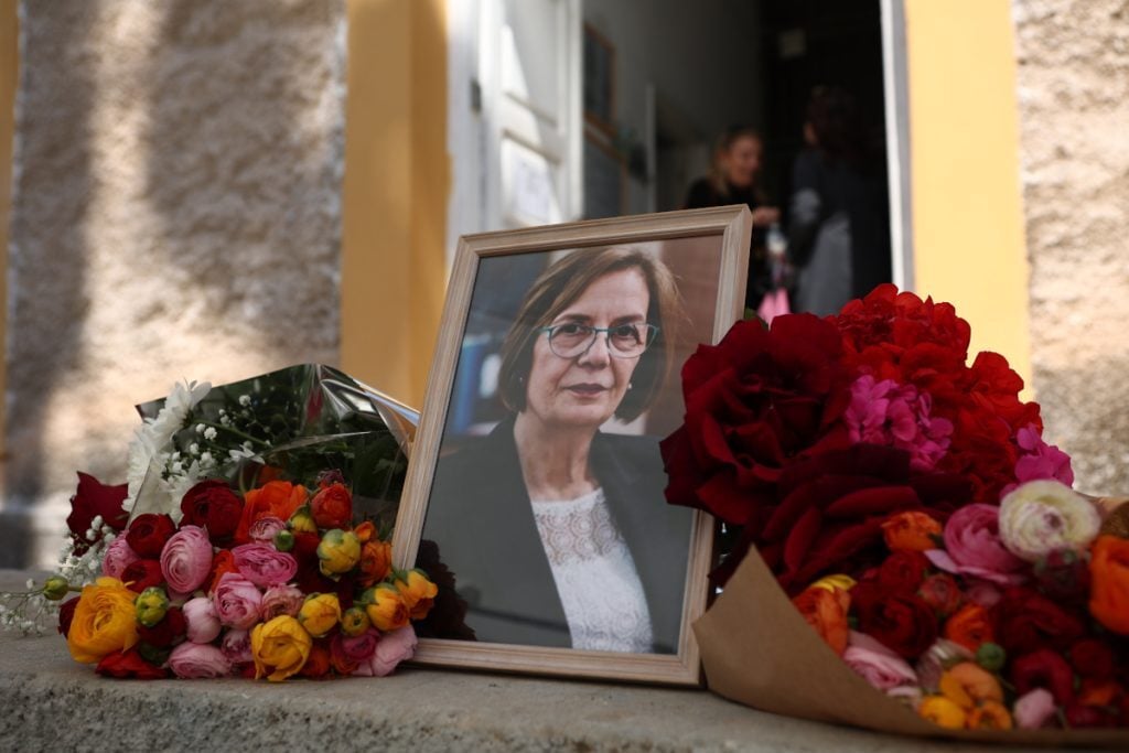 Μυρσίνη Ζορμπά: Τελέστηκε η πολιτική κηδεία – Ποιοι πήγαν [Εικόνες]