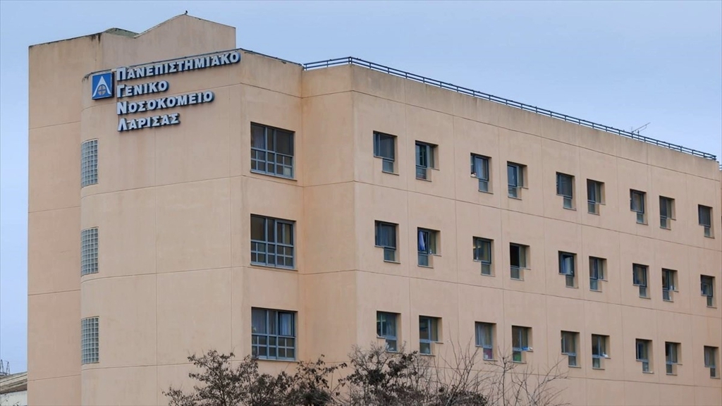 Τέμπη: Βγήκε νικήτρια από τη ΜΕΘ, μετά από 45 μέρες μάχης για τη ζωή της, η 20χρονη Μυρσίνη
