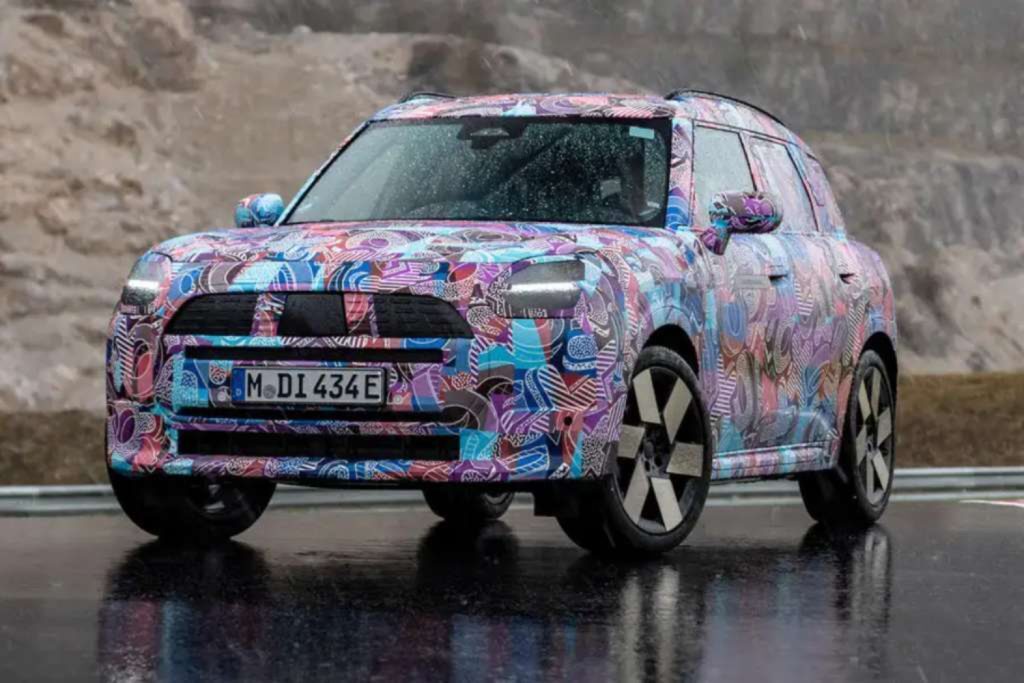 Πρώτη ματιά στο νέο Mini Countryman EV