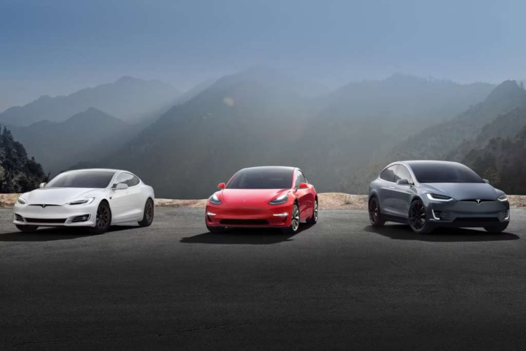 Η Tesla ετοιμάζει 3 νέα μοντέλα σε διαφορετικές κατηγορίες