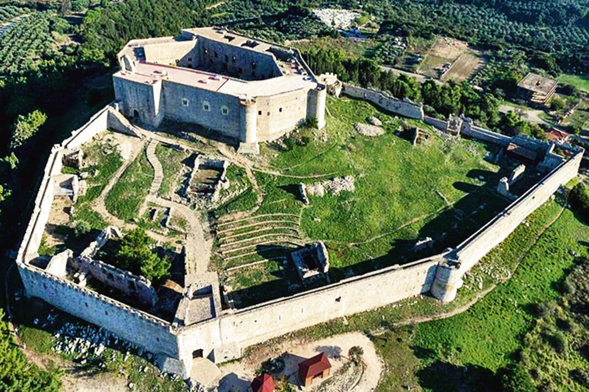Εσωτερική εικόνα άρθρου