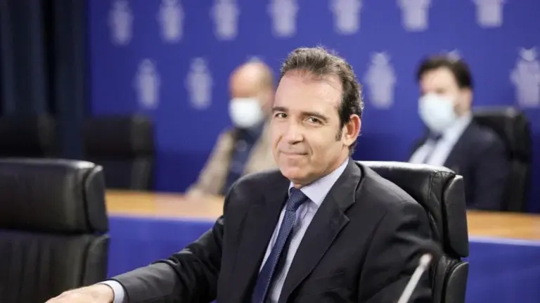 Παγουλάτος: Αναλαμβάνει τη θέση του Μονίμου Αντιπροσώπου στη Μόνιμη Ελληνική Αντιπροσωπεία στον ΟΟΣΑ