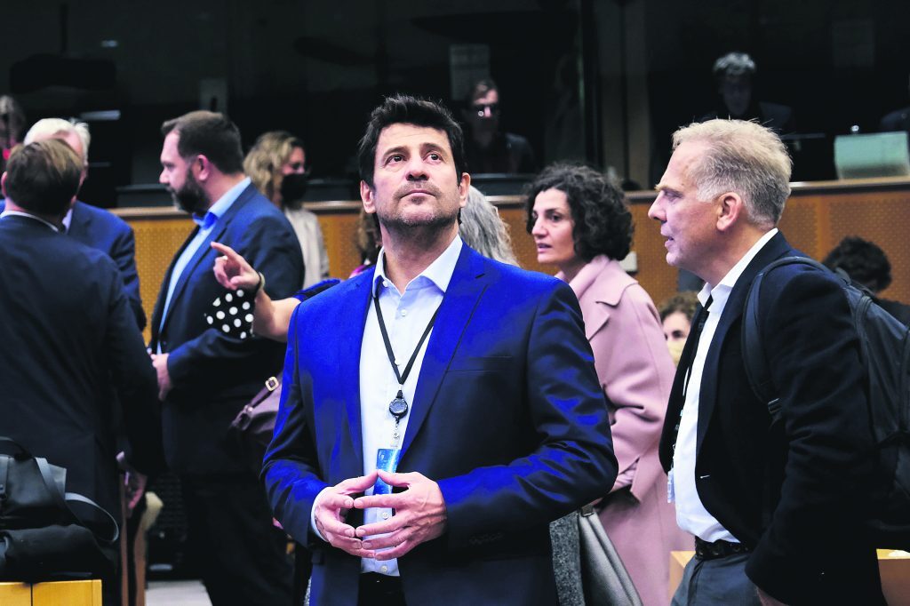 Υπόθεση Γεωργούλη: Παραλήρημα χυδαιότητας από στελέχη του ΣΥΡΙΖΑ