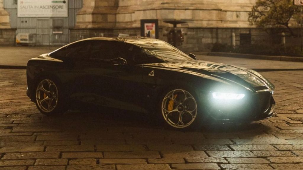 Η Alfa Romeo Giulia SWB Zagato ποζάρει στους δρόμους του Μιλάνου