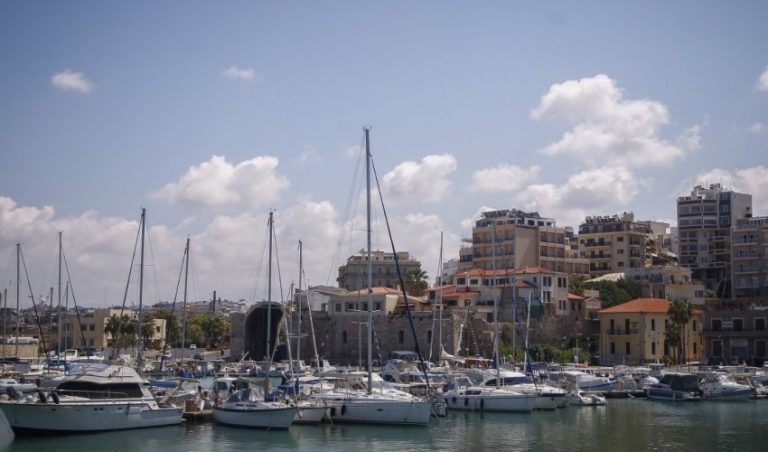 Ηράκλειο: Αποζημίωση μαμούθ ζητά από τον Δήμο η οικογένεια του 51χρονου που καταπλακώθηκε από πεύκο