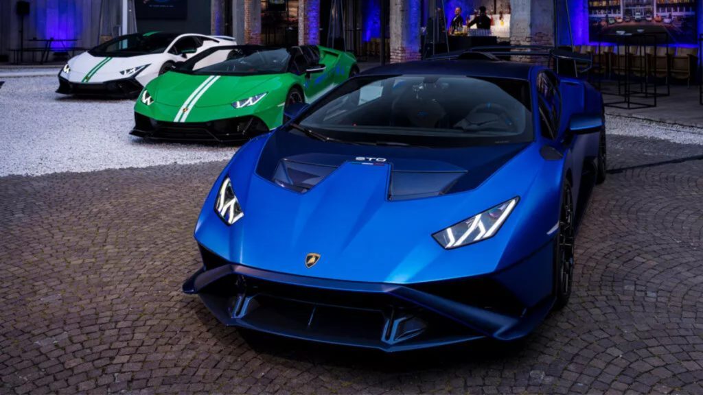 Η Lamborghini αποκάλυψε 3 επετειακές Huracan